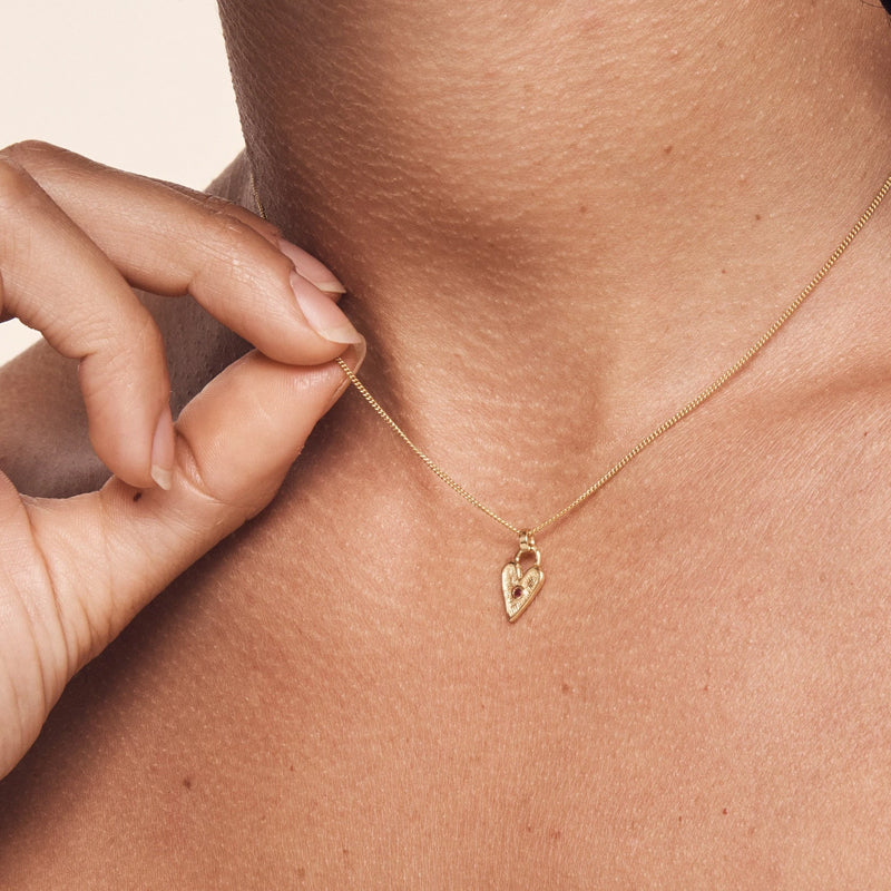 Amore Necklace - Gold - Image 2
