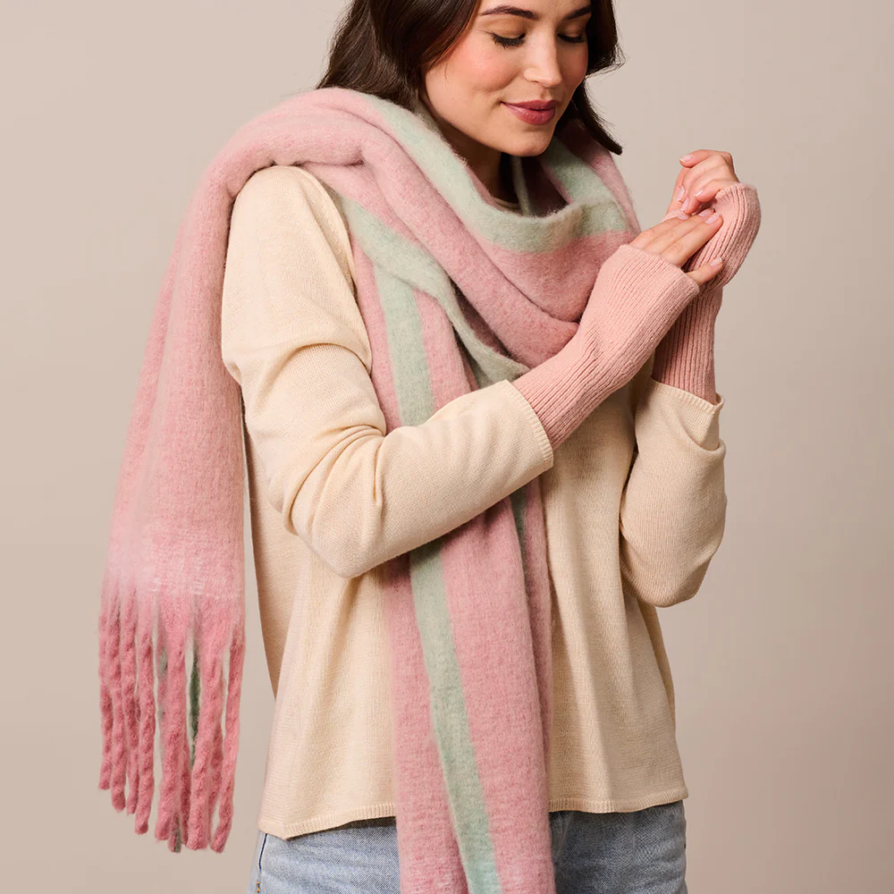 Blush Meribel Scarf - Image 2