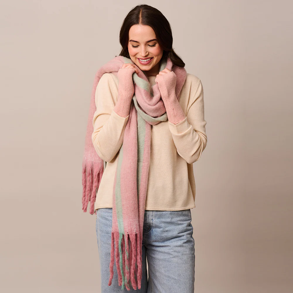 Blush Meribel Scarf - Image 3