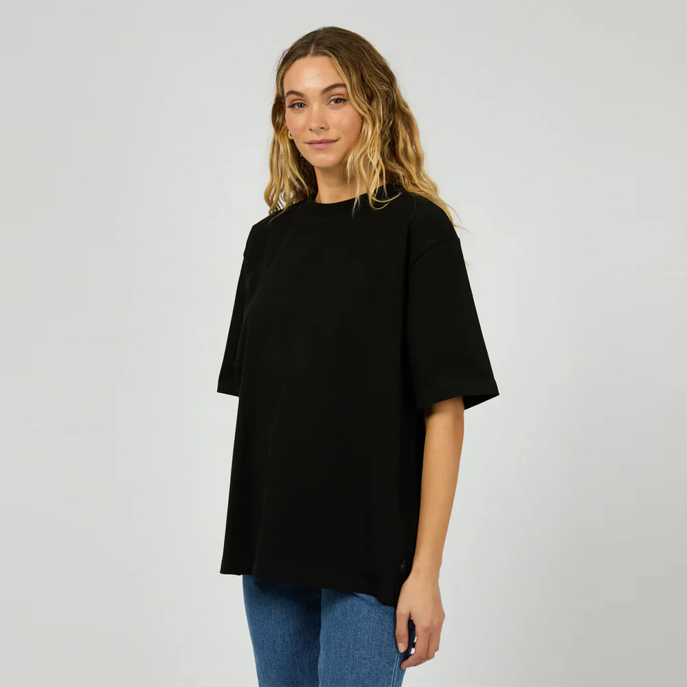 Core Oversized Tee - Black - Image 3