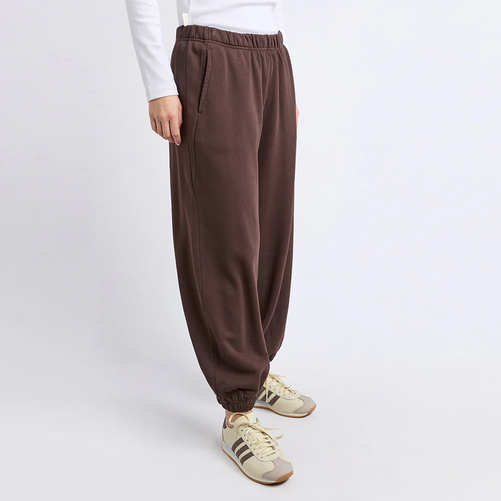 Foundation Barrel Track Pant - Coffee - Image 6