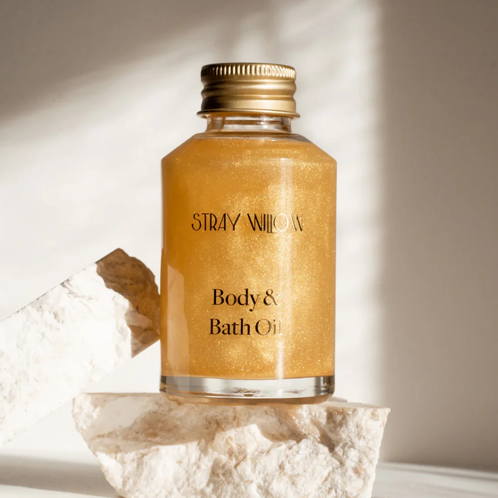 Shimmer Glow Body Oil - Image 4