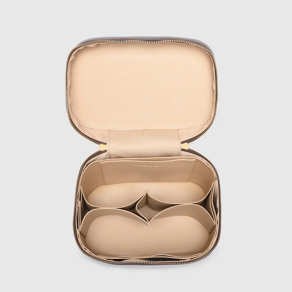 Juliette Vanity Case - Chocolate - Image 4