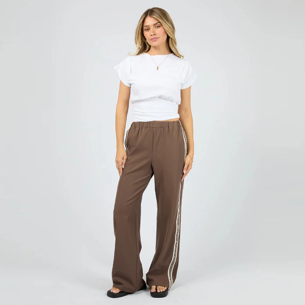 Lina Pant - Coffee - Image 4