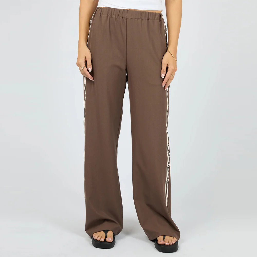Lina Pant - Coffee - Image 7