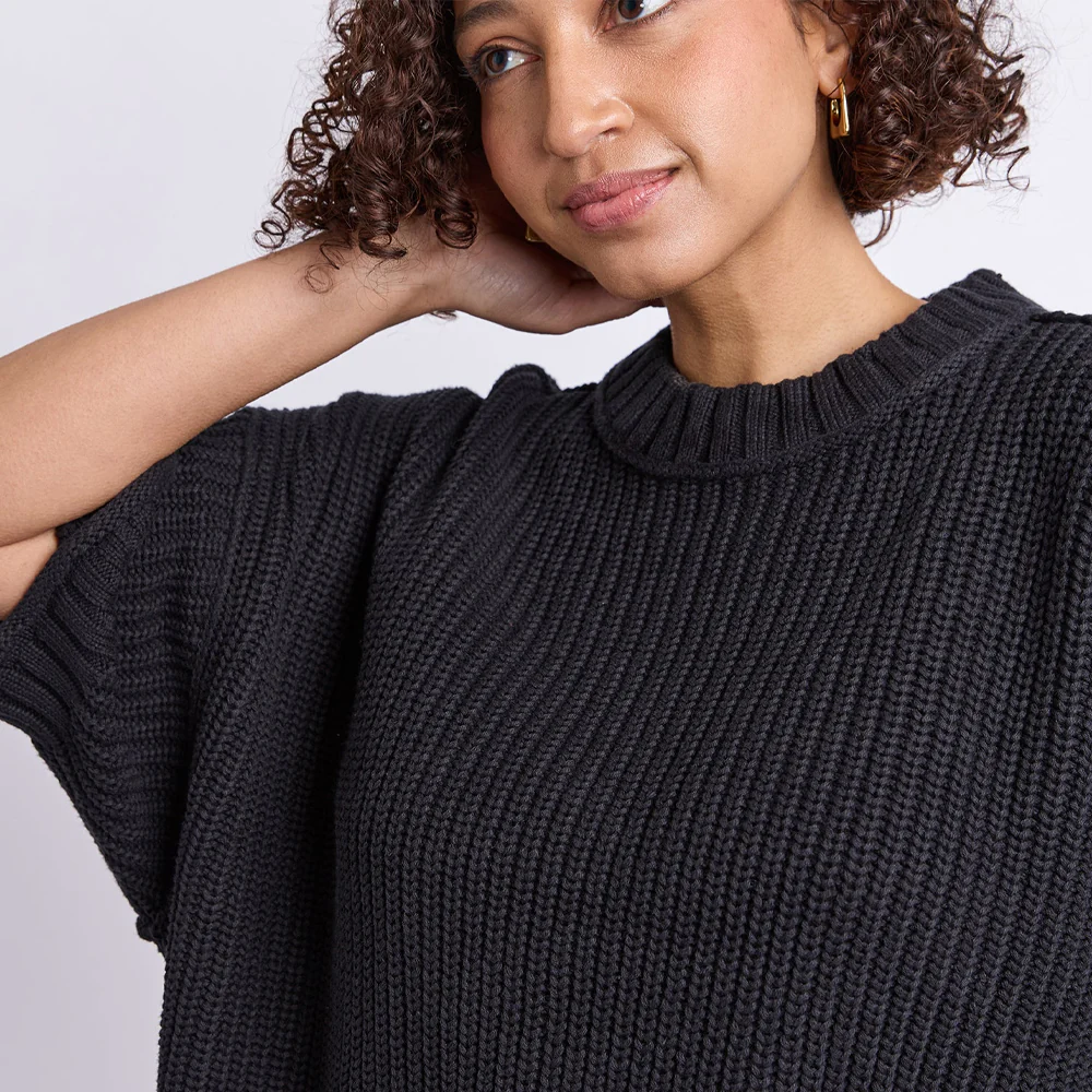 Luela Short Sleeve Knit - Black - Image 3