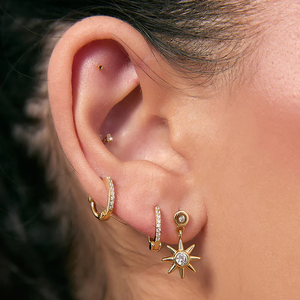 Lune Gold Earring - Image 2