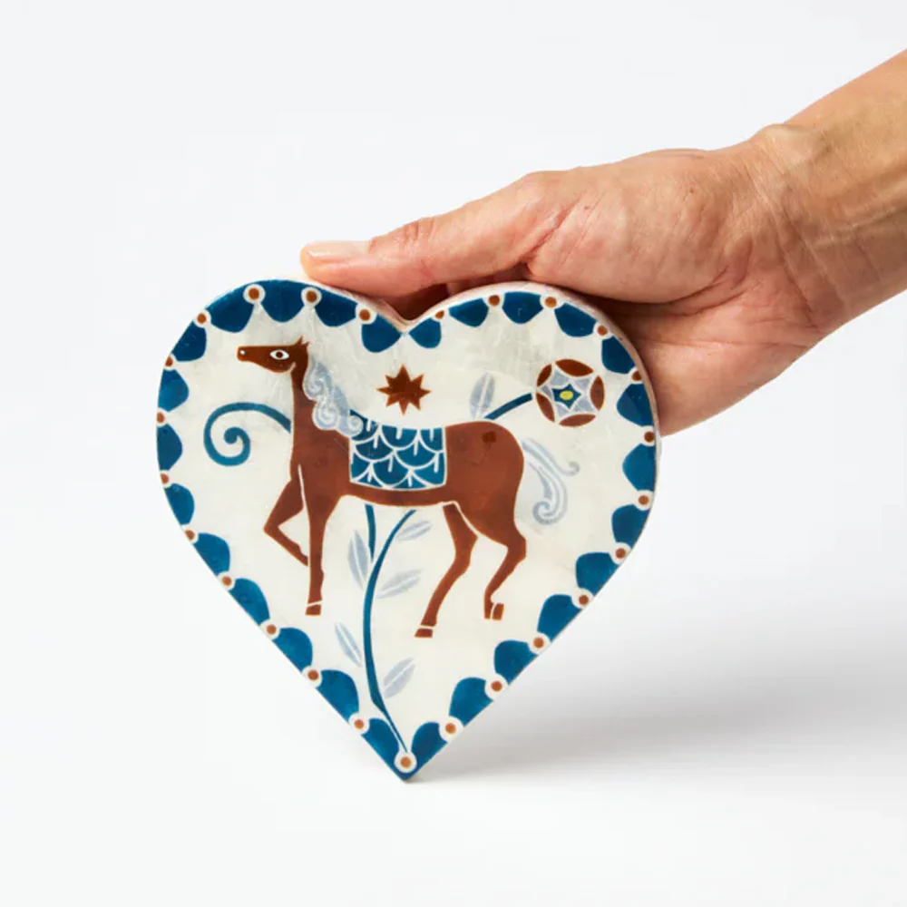 Paloma Heart White Horse Wall Tile - Image 3