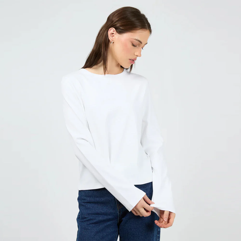 Regular Long Sleeve Tee - White - Image 3