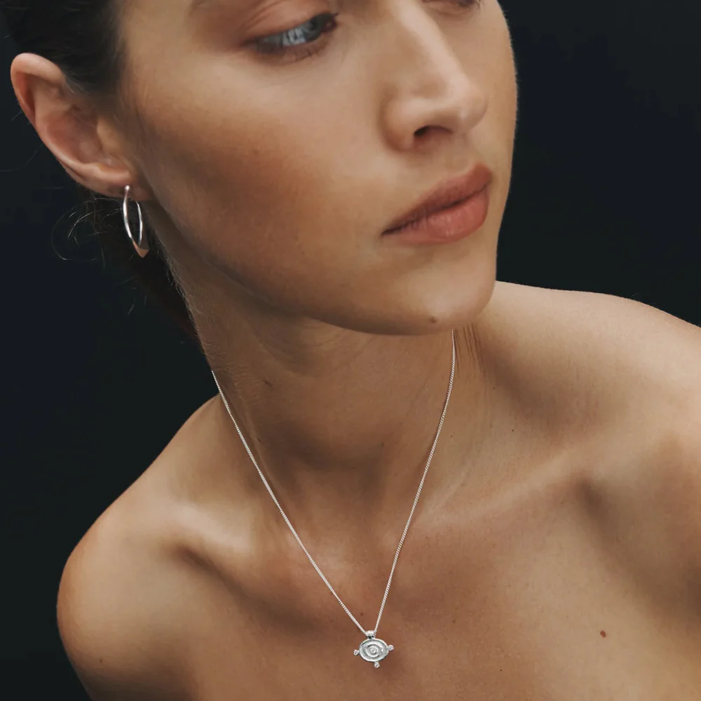 Reign Oval Necklace Silver - Image 3