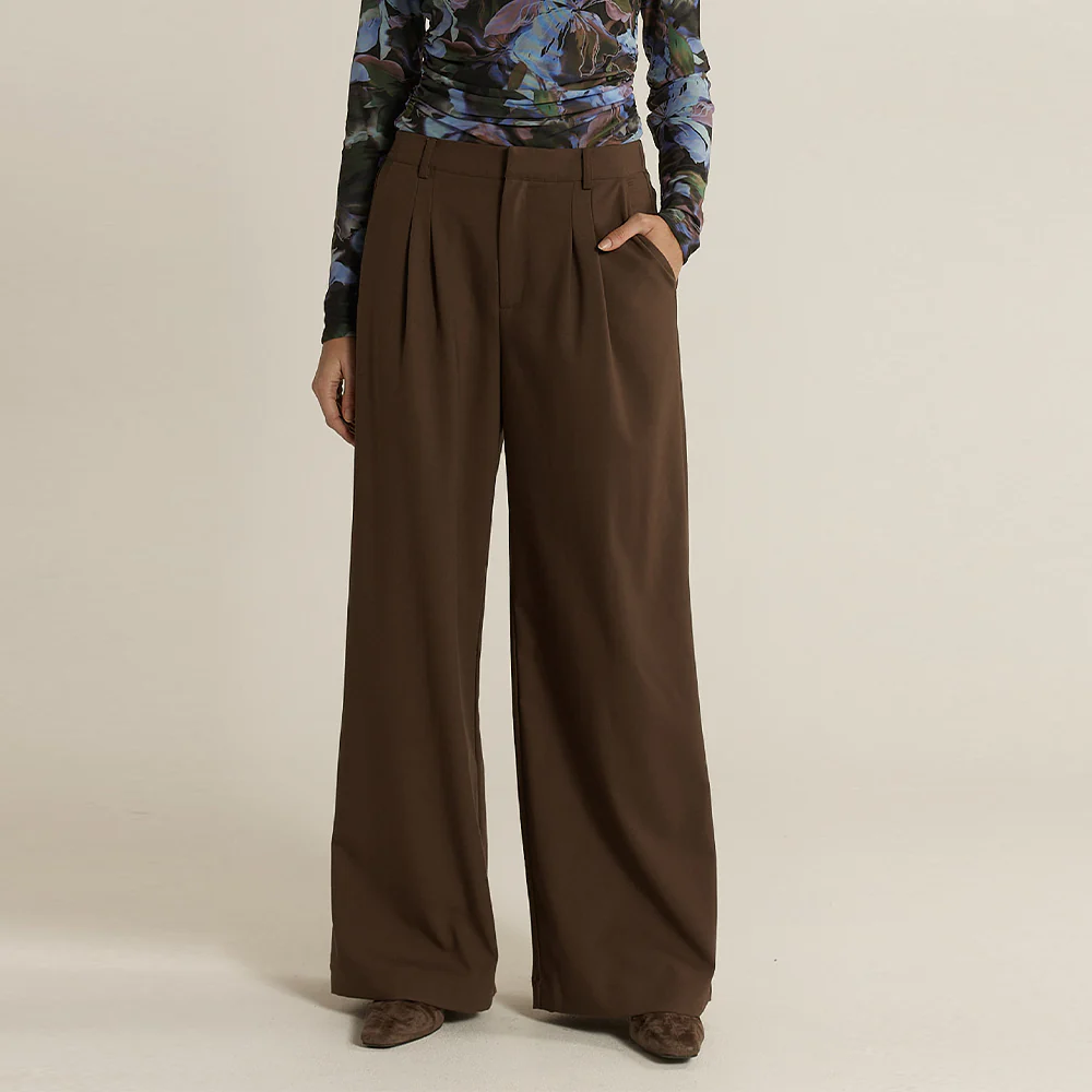 Roan Pleat Front Pant - Chocolate