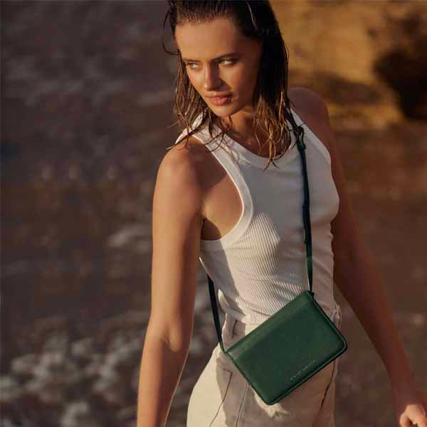 She Burns Bag - Green - Image 2