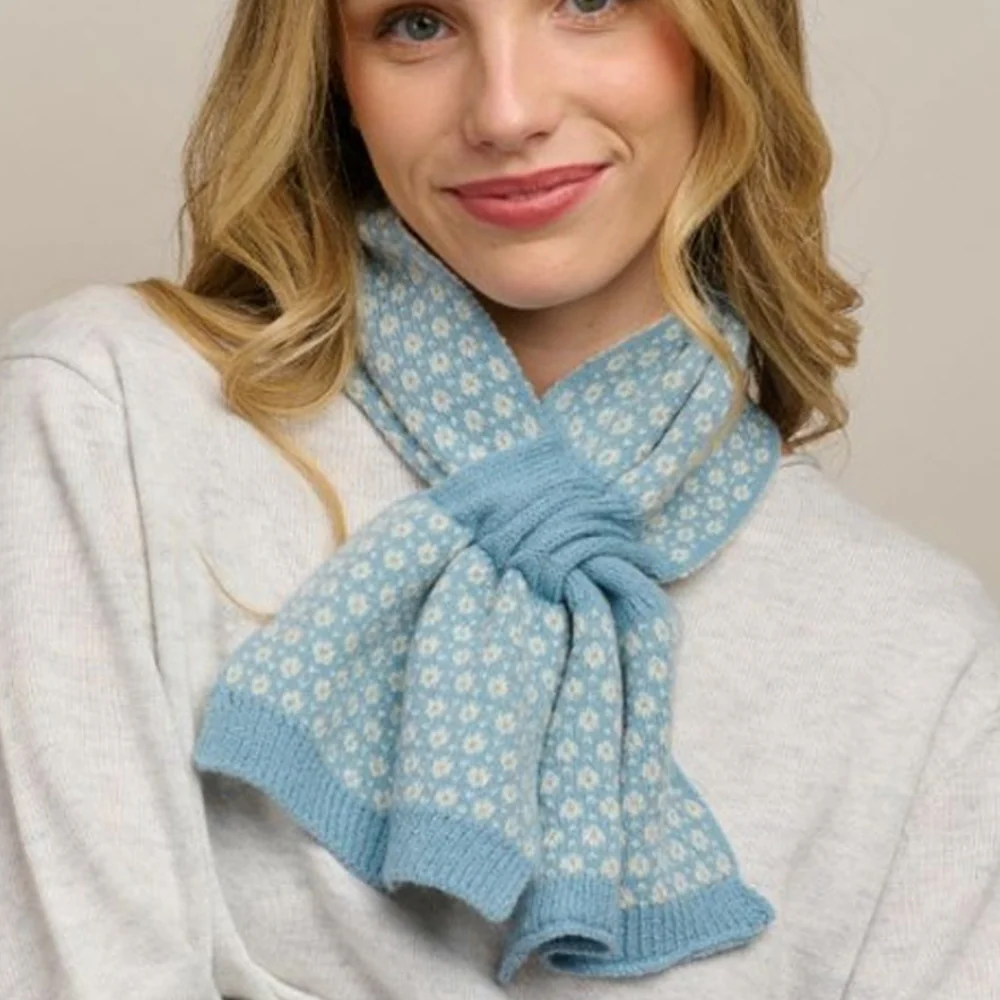 Sky Luna Piccola Scarf - Image 2