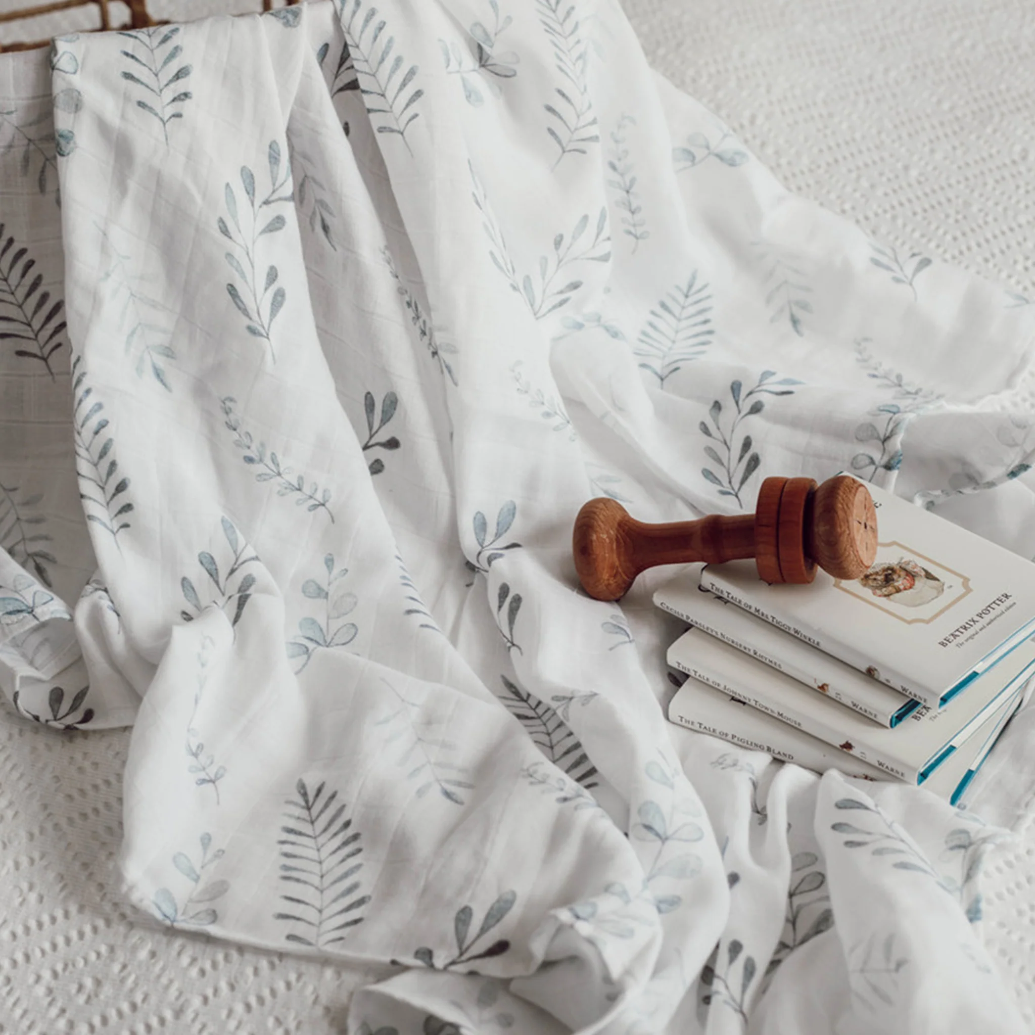 Organic Muslin Wrap - Wild Fern - Image 4
